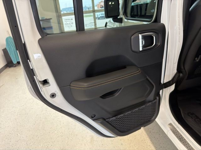 Used 2024 Jeep Wrangler Sahara w/ Technology Group image 20