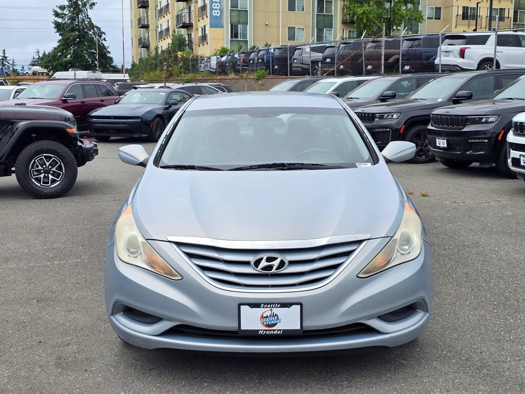 Used 2012 Hyundai Sonata GLS w/ Popular Equipment Pkg FWD image 2