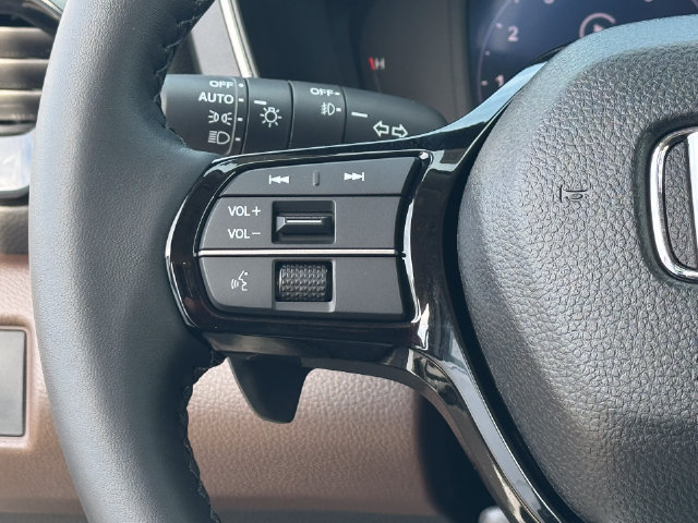 Certified 2026 Honda Pilot Touring image 26