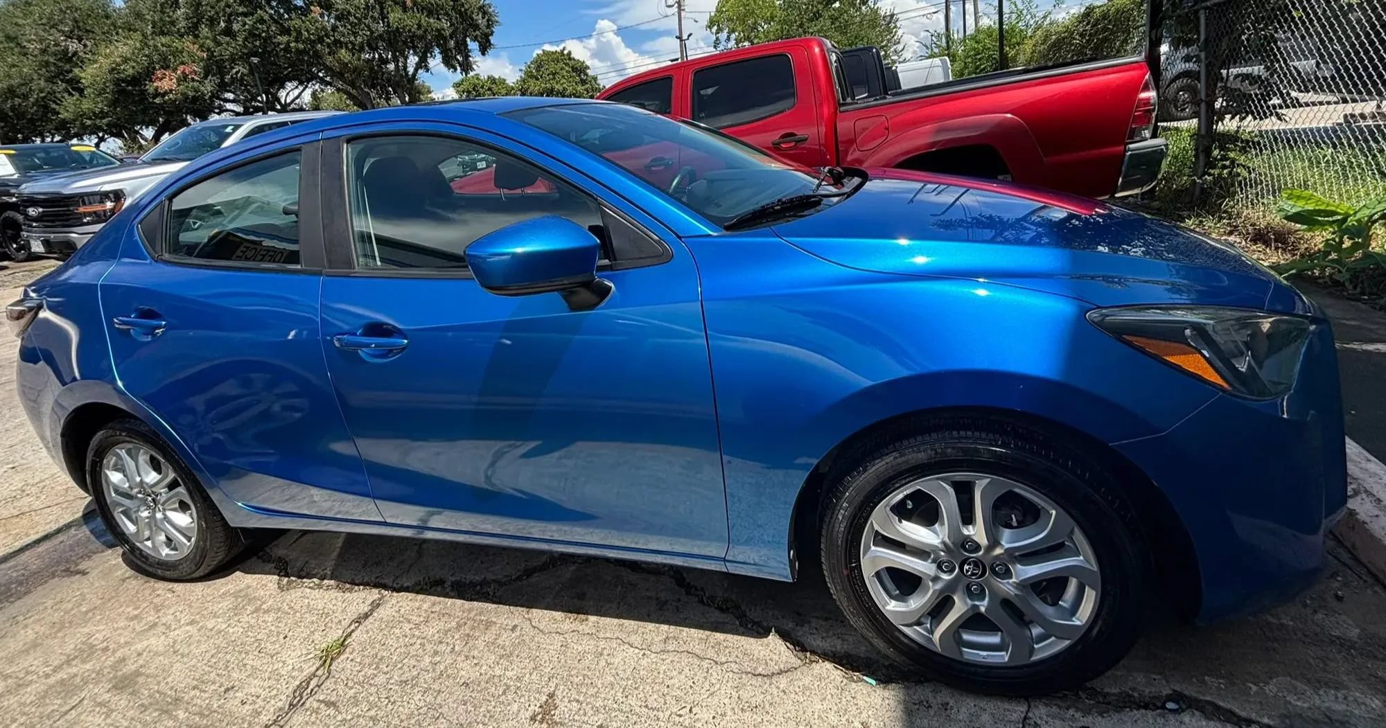 Used 2018 Toyota Yaris iA FWD image 9