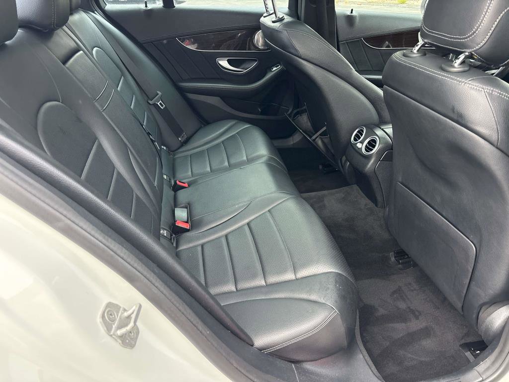Used 2015 Mercedes-Benz C 400 4MATIC image 14