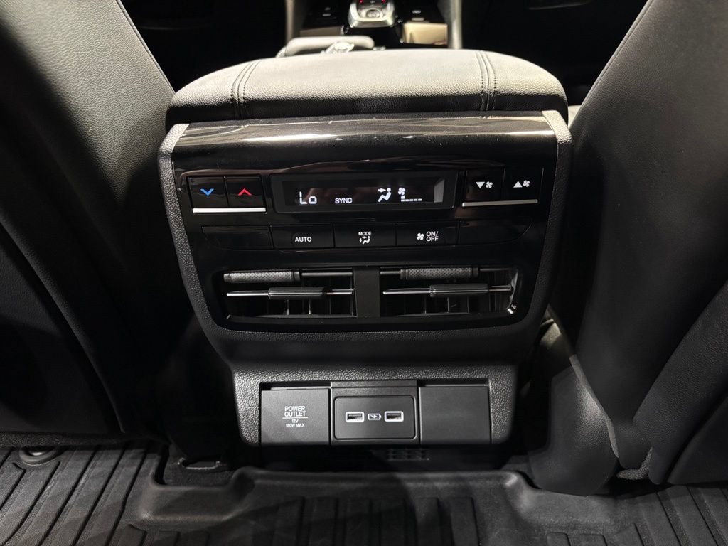 Used 2024 Acura MDX SH-AWD image 29