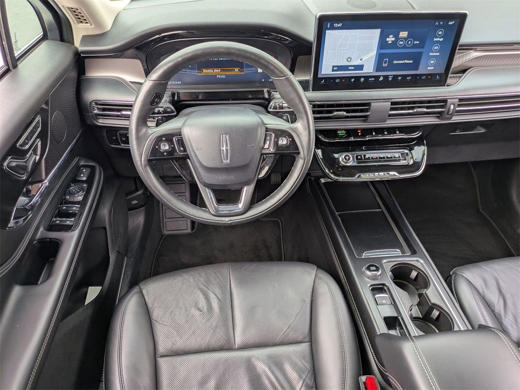 Used 2024 Lincoln Corsair Reserve w/ Equipment Group 201A image 25