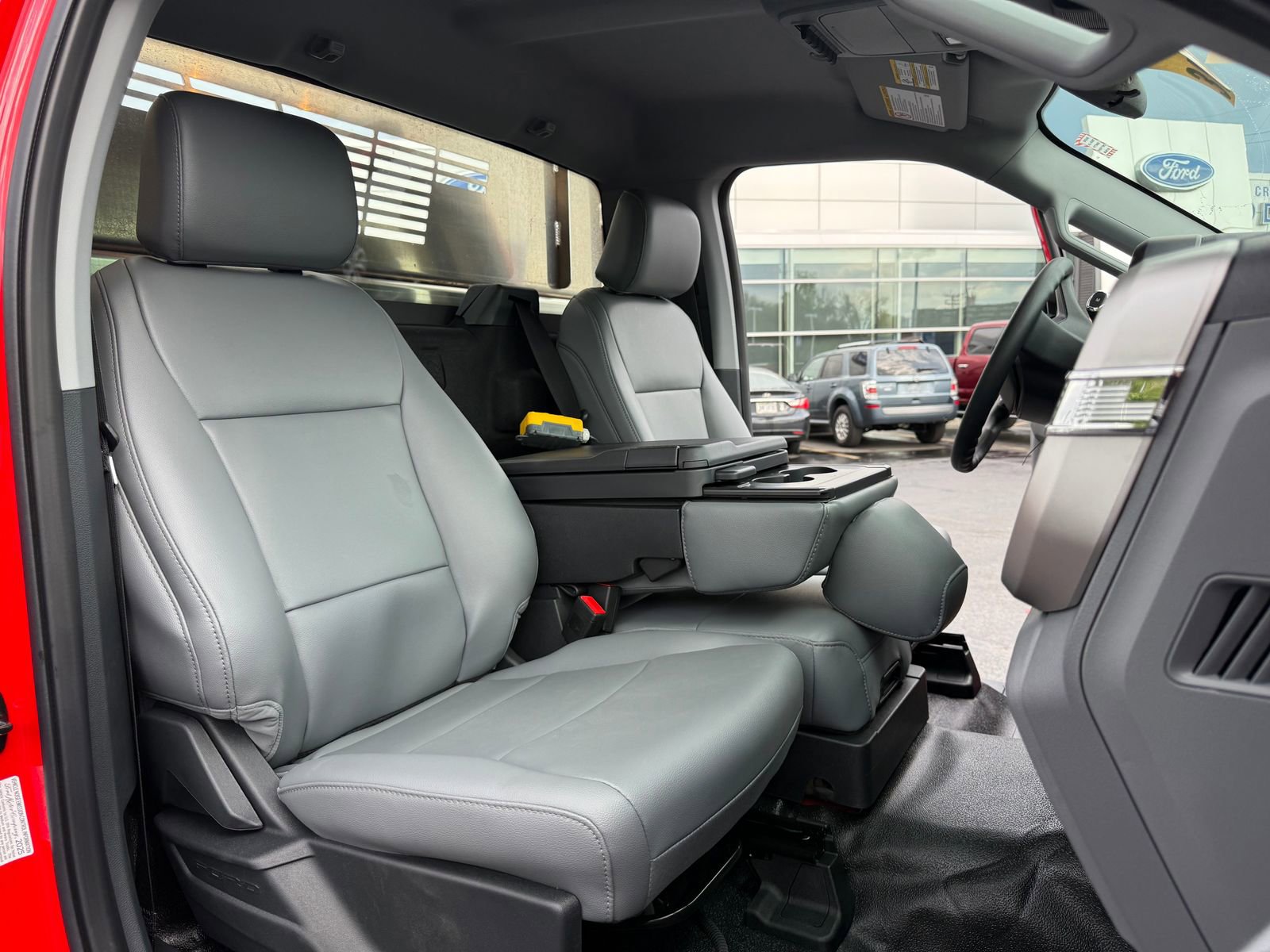 New 2025 Ford F350 XL w/ XL Off-Road Package image 21