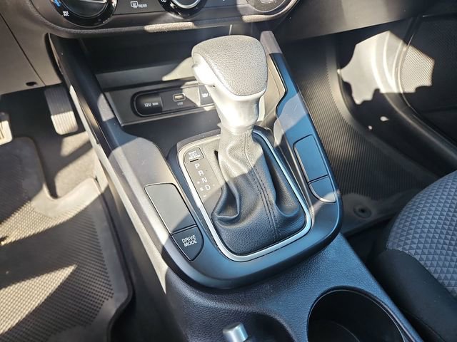 Used 2023 Kia Soul LX w/ LX Technology Package image 15