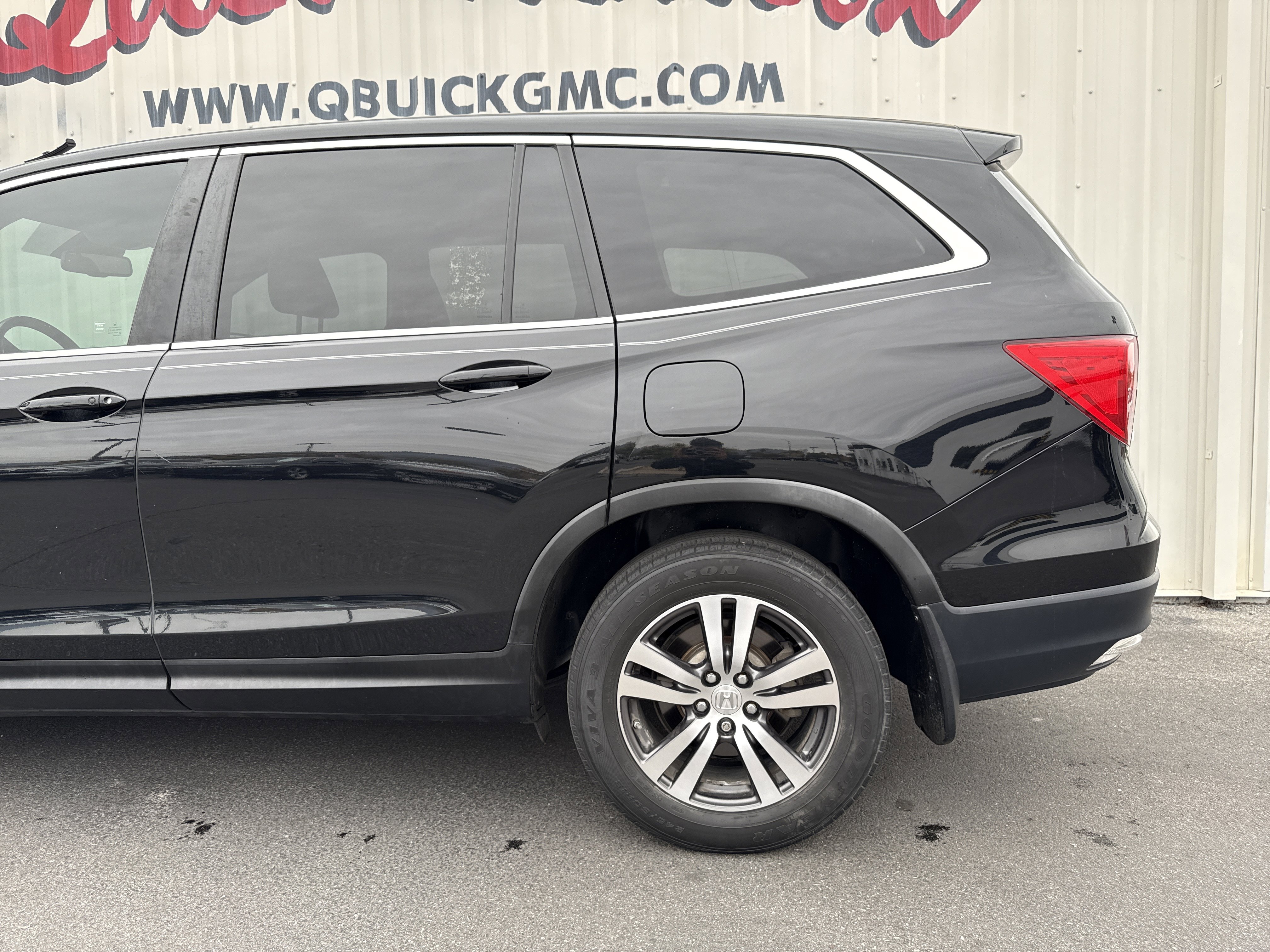 Used 2016 Honda Pilot EX-L image 2