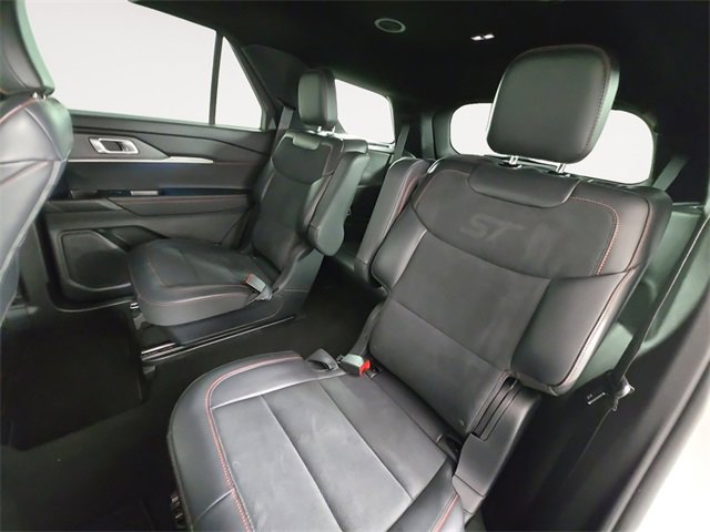 Certified 2025 Ford Explorer ST image 13
