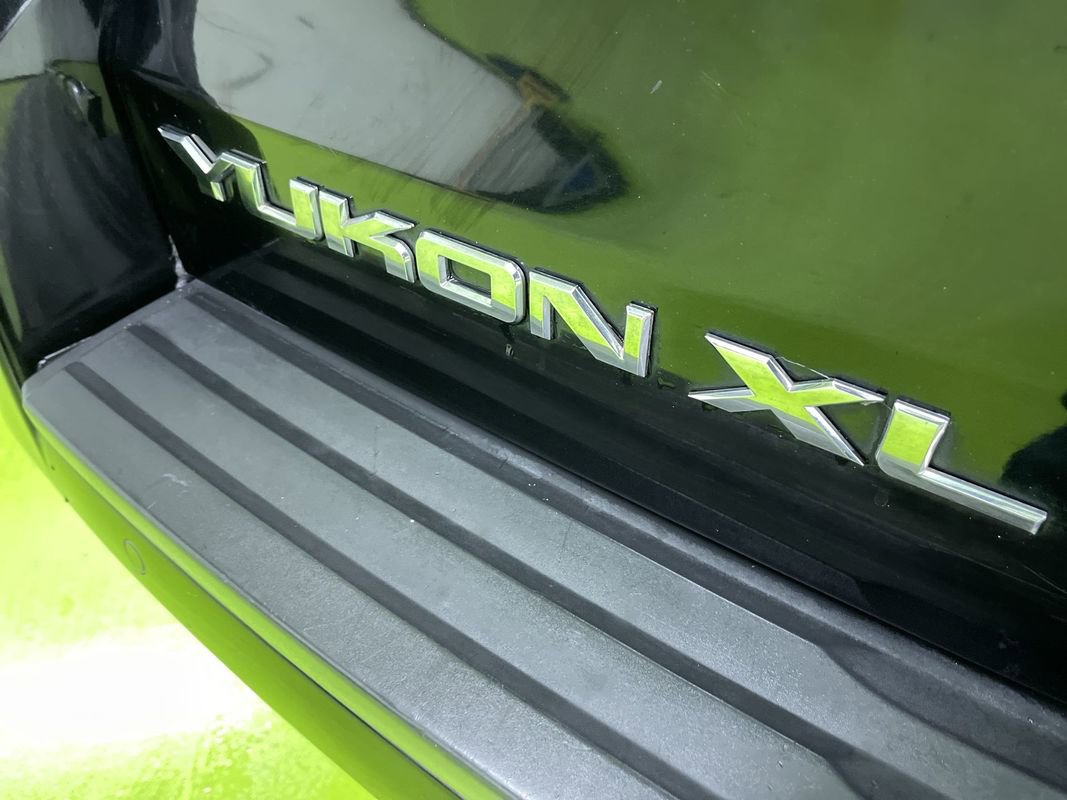 Used 2017 GMC Yukon XL SLE image 12