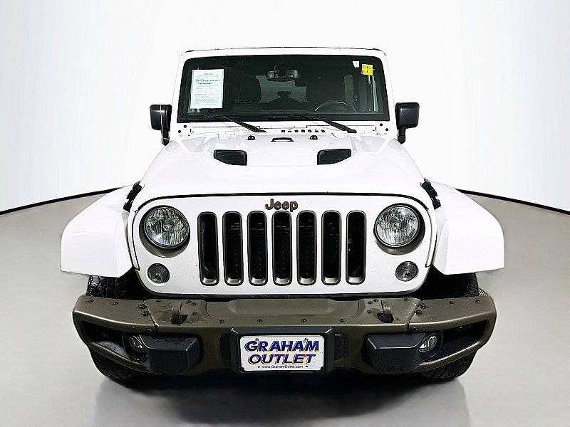Used 2016 Jeep Wrangler Unlimited Sahara image 2