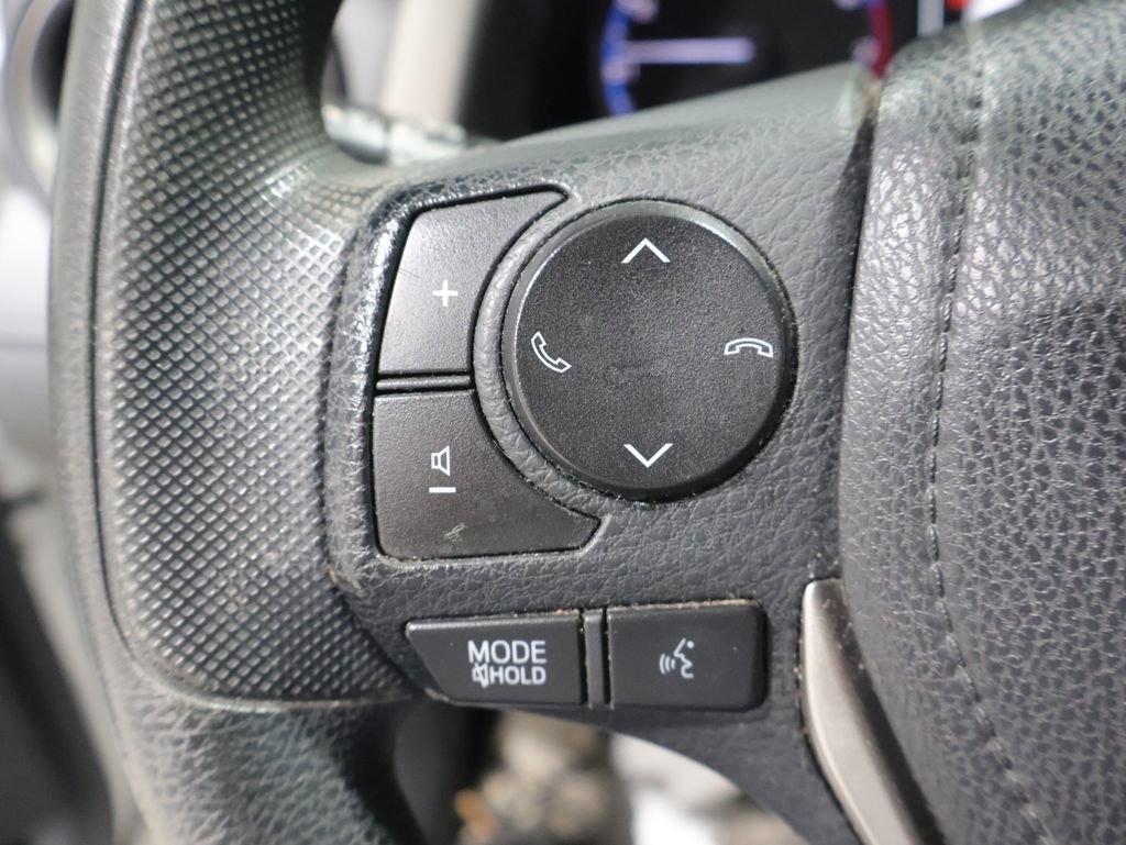 Used 2017 Toyota RAV4 LE w/ Carpet Mat Package FWD image 31