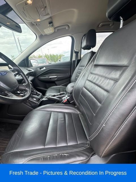 Used 2015 Ford Escape Titanium FWD image 11
