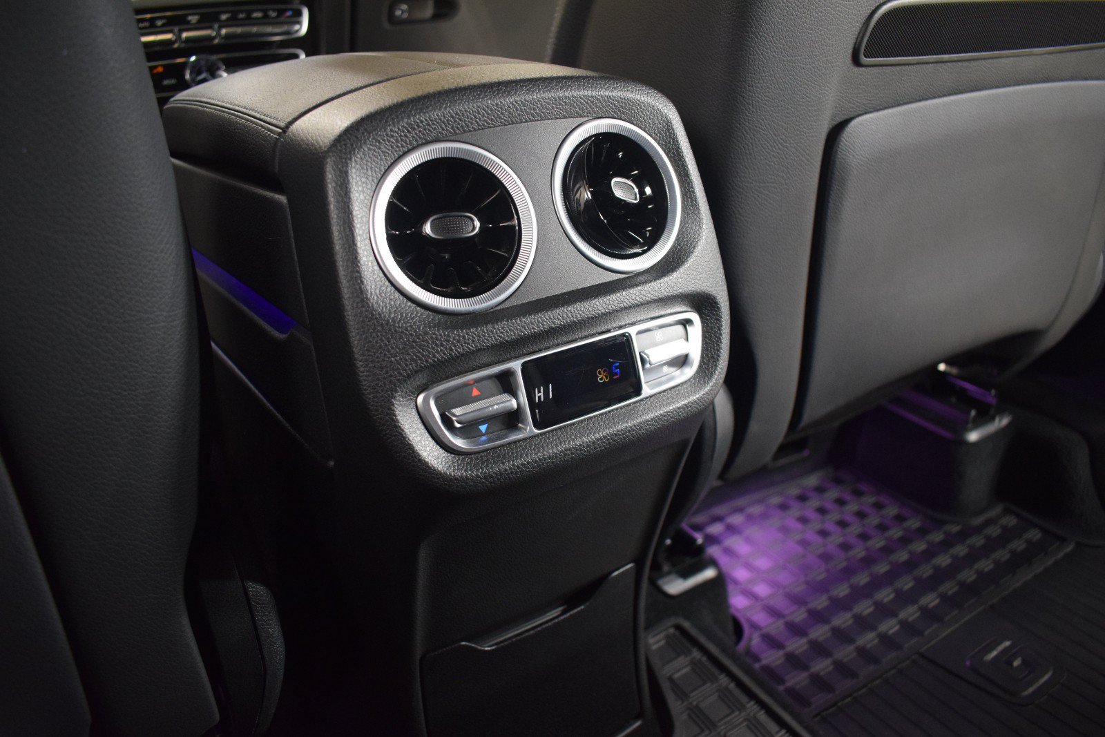 Used 2021 Mercedes-Benz G 550 image 19