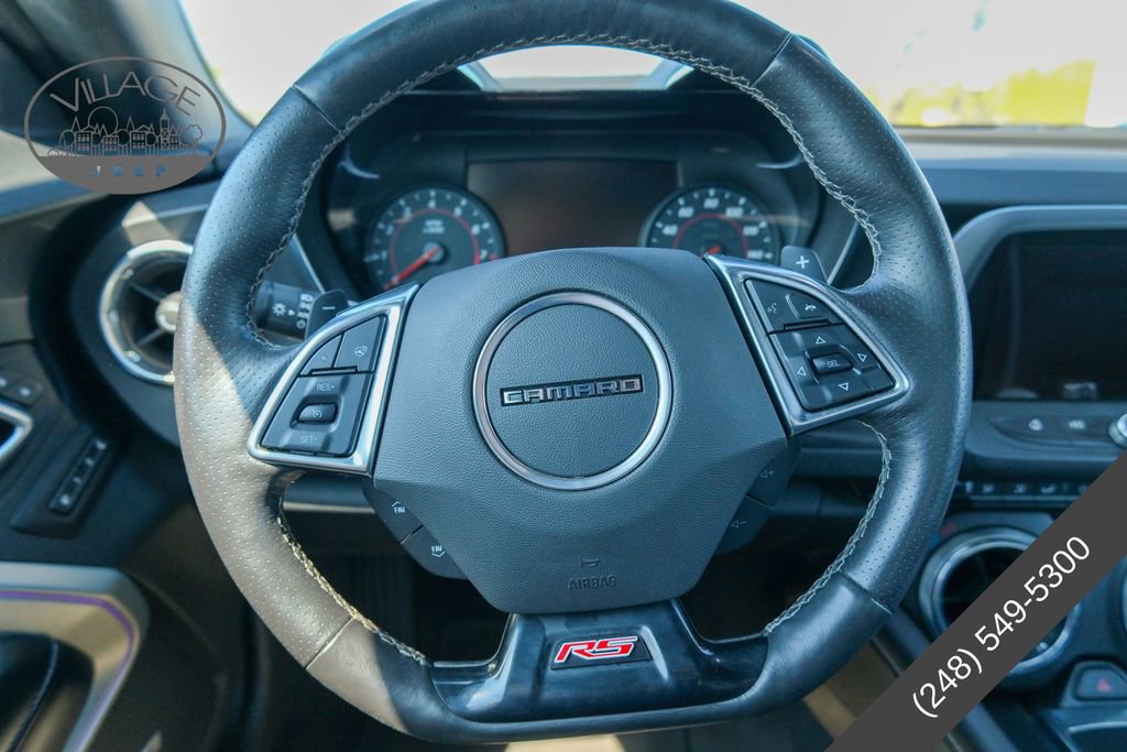 Used 2018 Chevrolet Camaro LT RWD image 16