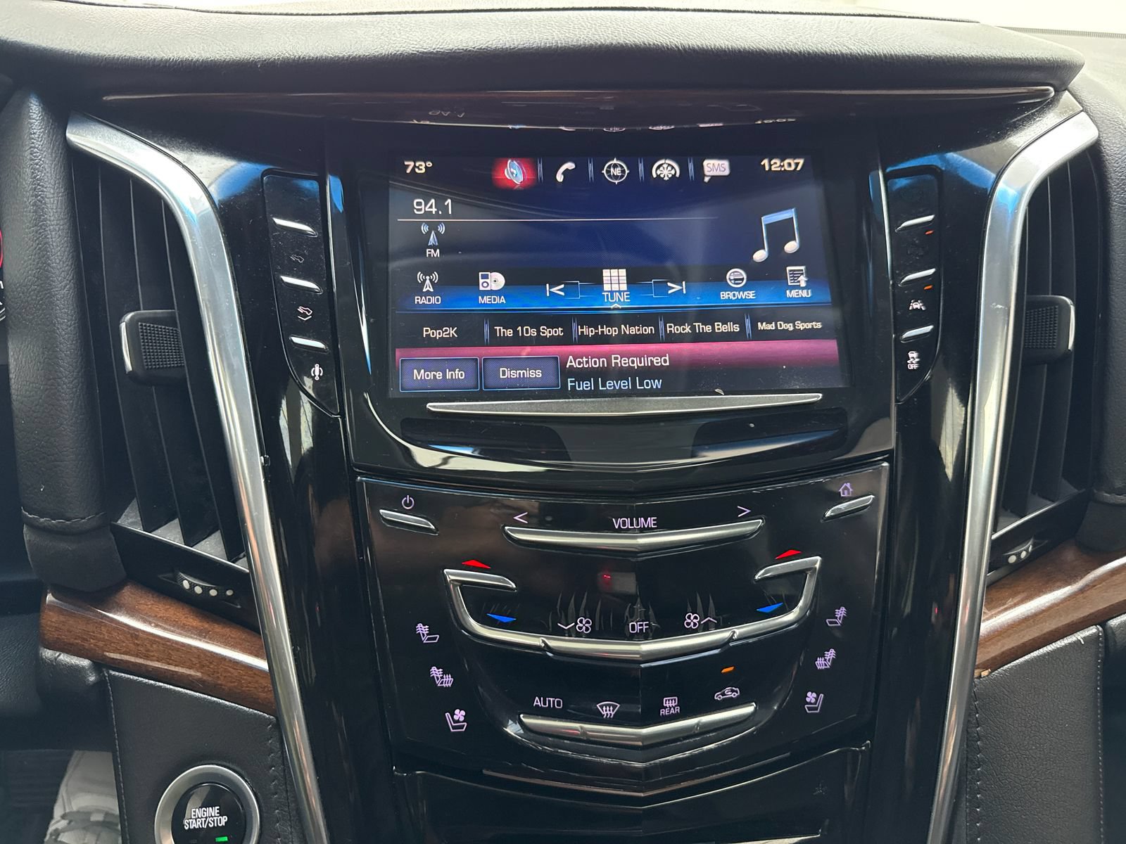 Used 2016 Cadillac Escalade Premium AWD/4WD image 25