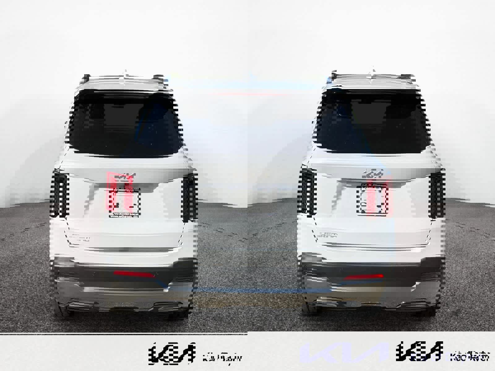 Used 2025 Kia Sorento SX image 4