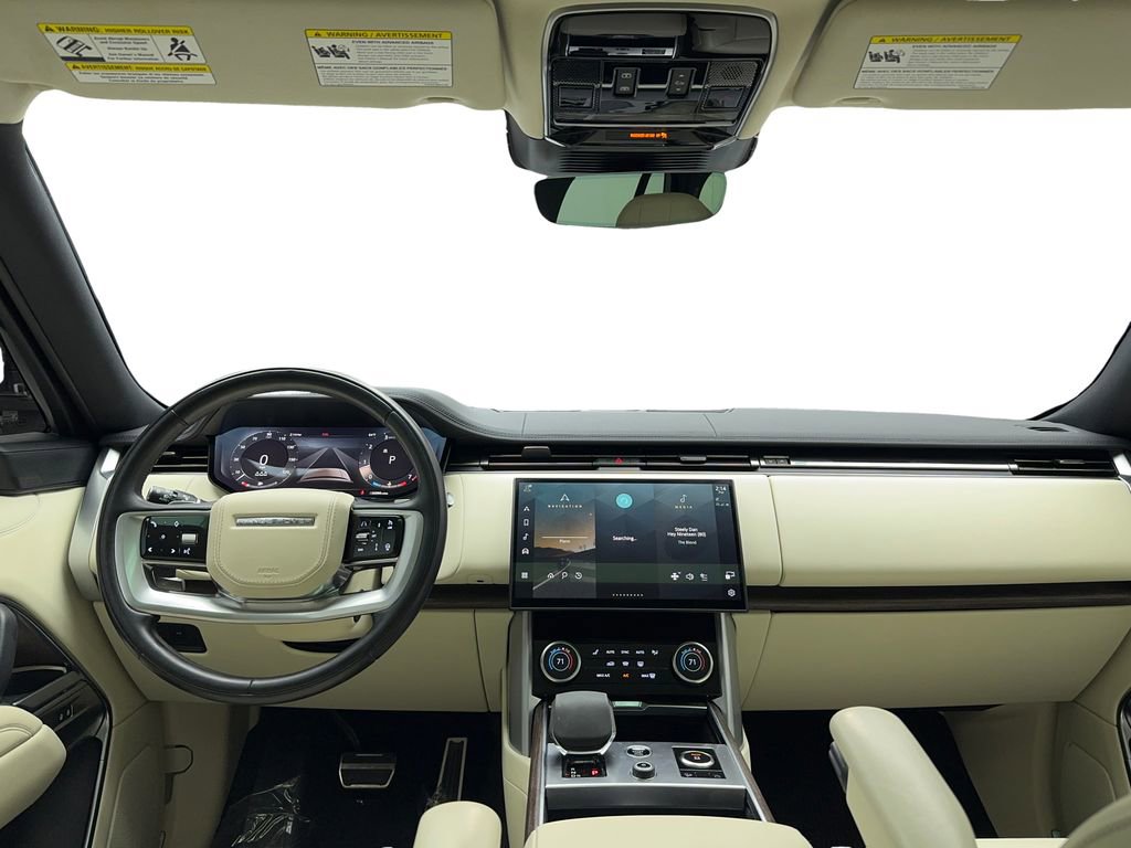 Used 2023 Land Rover Range Rover SE image 18