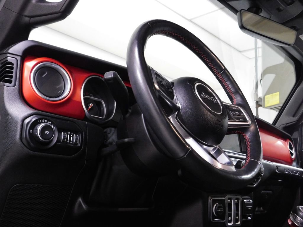 Used 2019 Jeep Wrangler Rubicon w/ Uconnect 4C Nav & Sound Group image 33