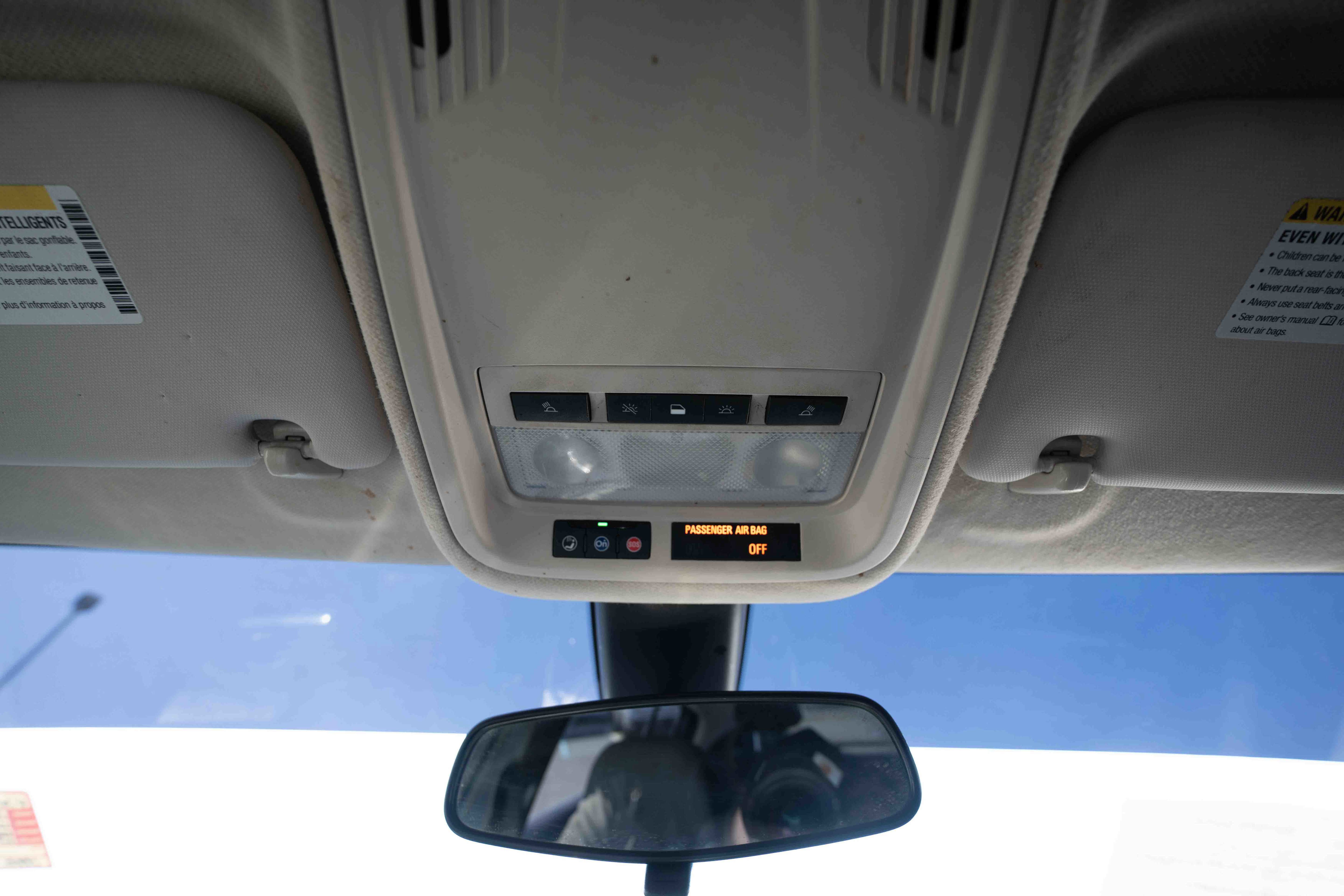 Used 2018 Chevrolet Cruze LT w/ Convenience Package image 18