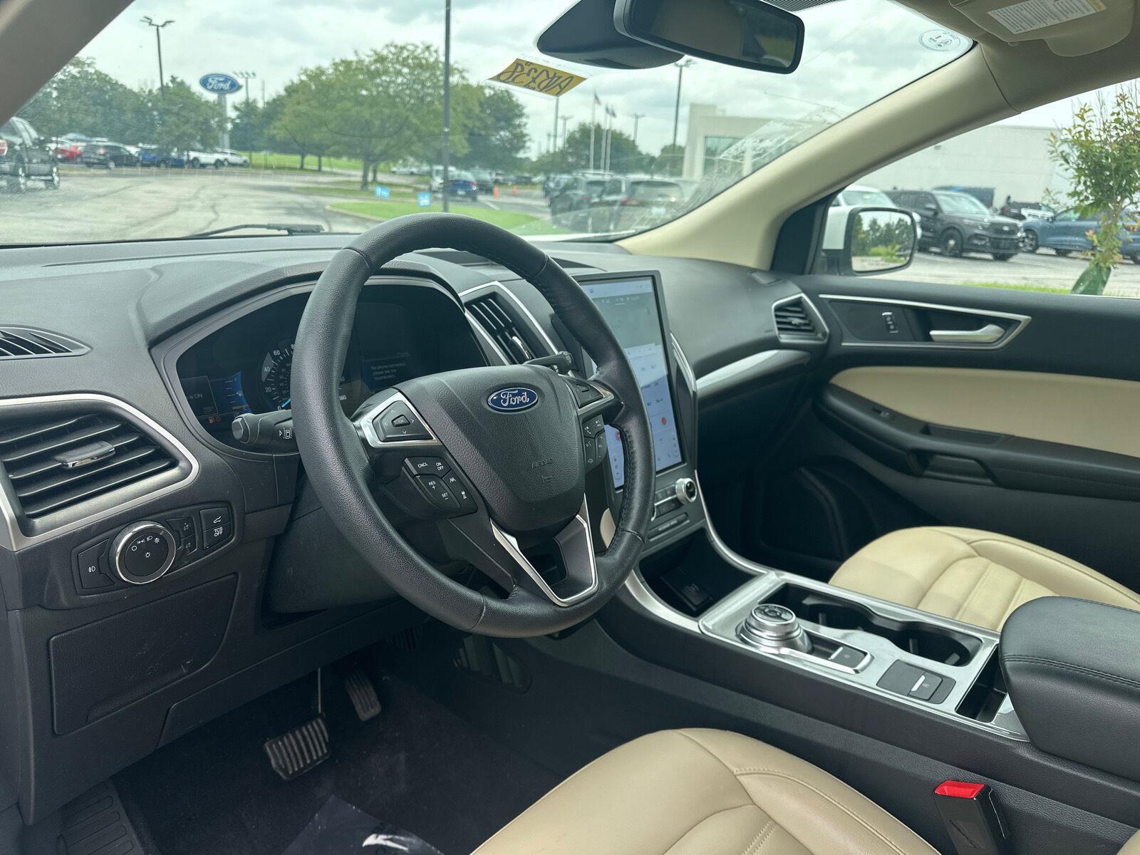 Used 2023 Ford Edge SEL w/ Convenience Package AWD/4WD image 12
