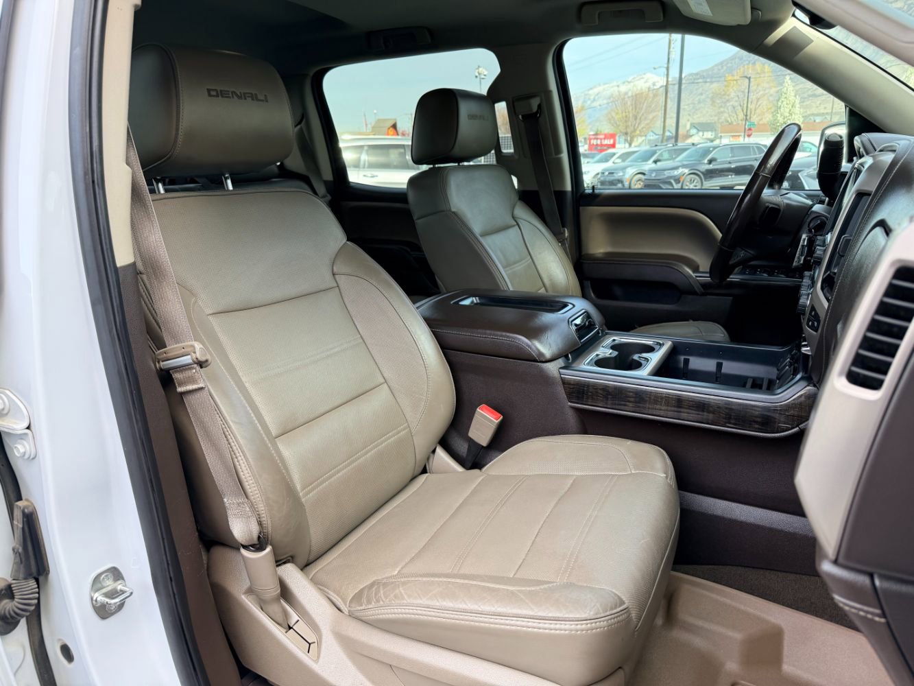 Used 2014 GMC Sierra 1500 Denali w/ Driver Alert Package image 25