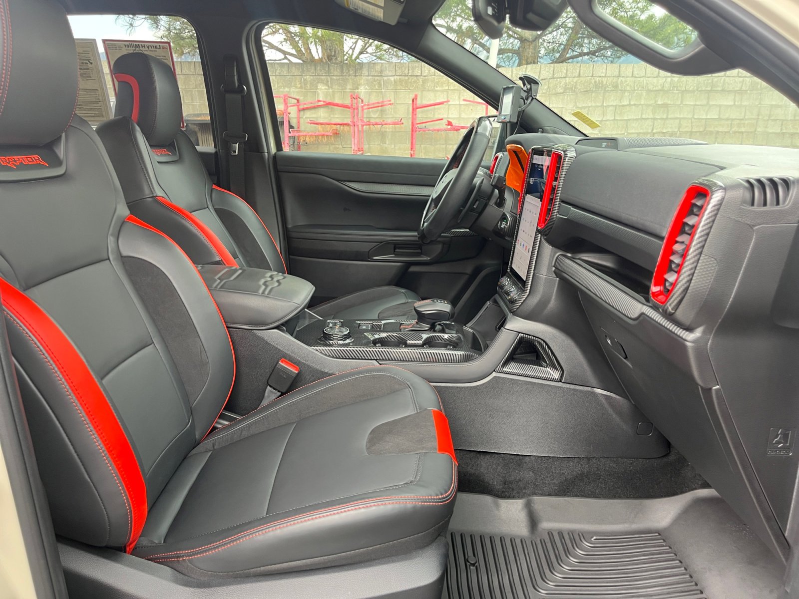 Used 2025 Ford Ranger Raptor image 27