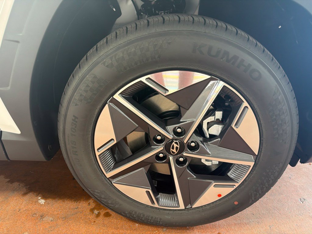 New 2026 Hyundai Tucson SEL FWD image 11