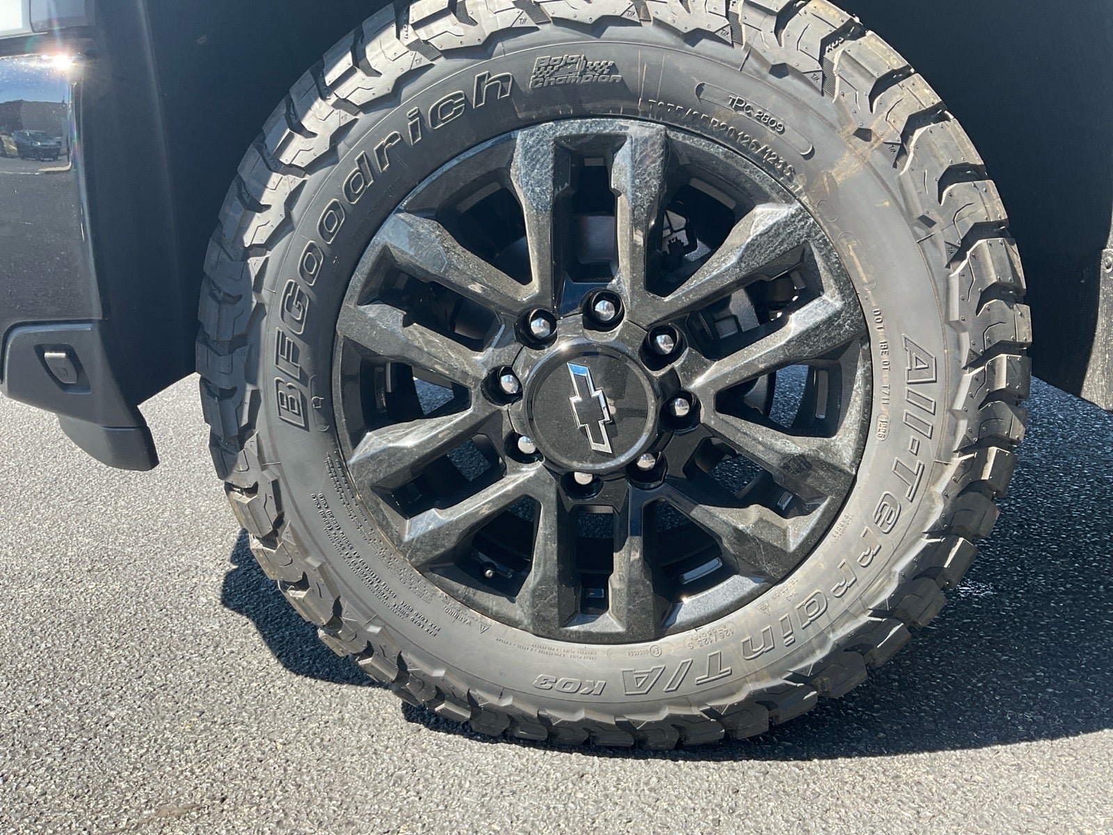 New 2026 Chevrolet Silverado 2500 LT w/ Trail Boss Package AWD/4WD image 9