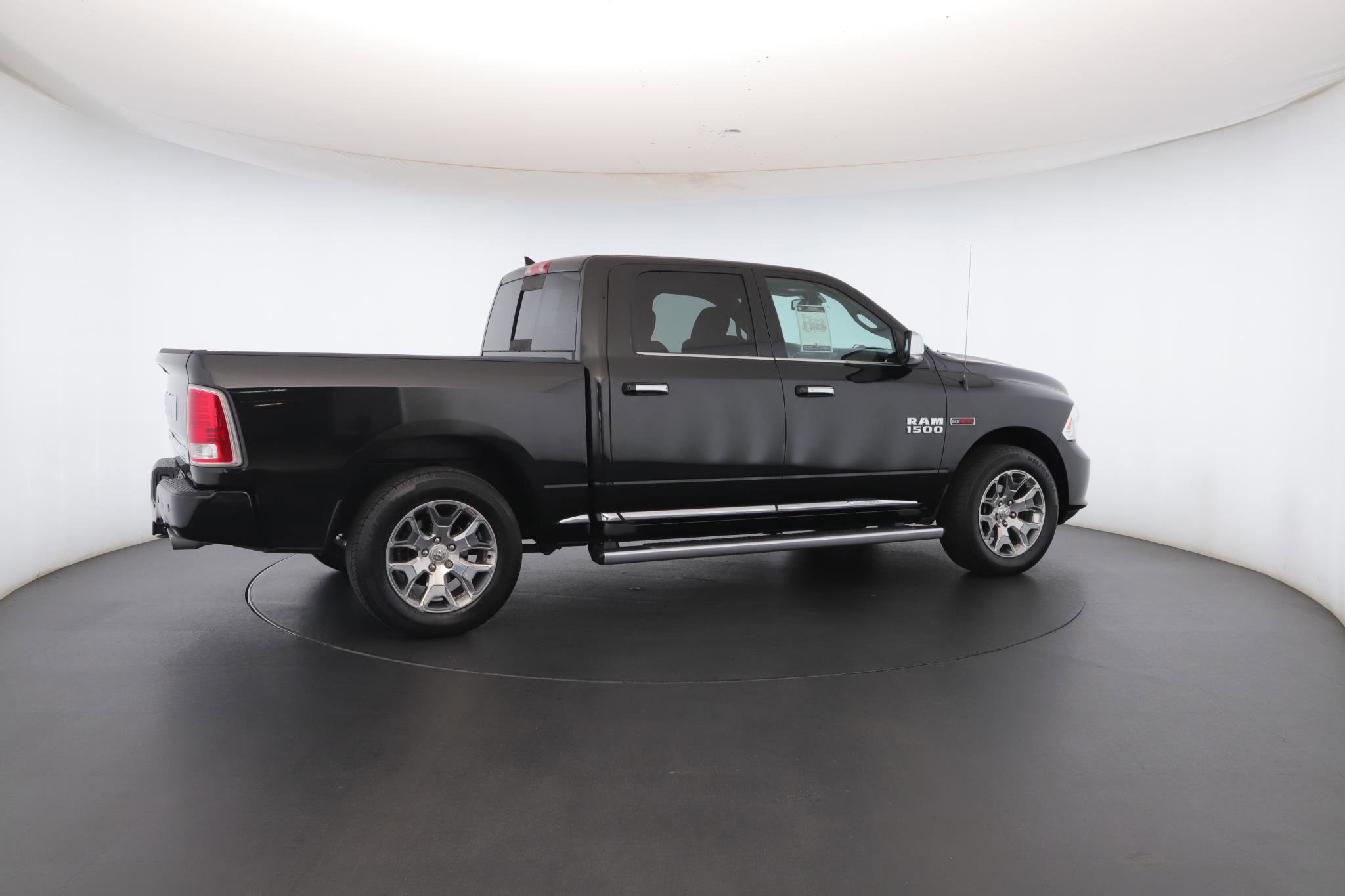 Used 2018 RAM 1500 Limited image 36
