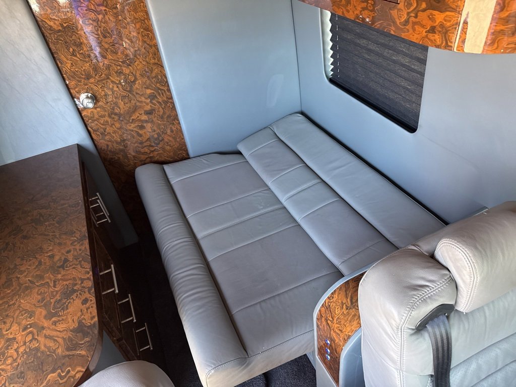 Used 2016 Ford Transit 250 148 Medium Roof image 24