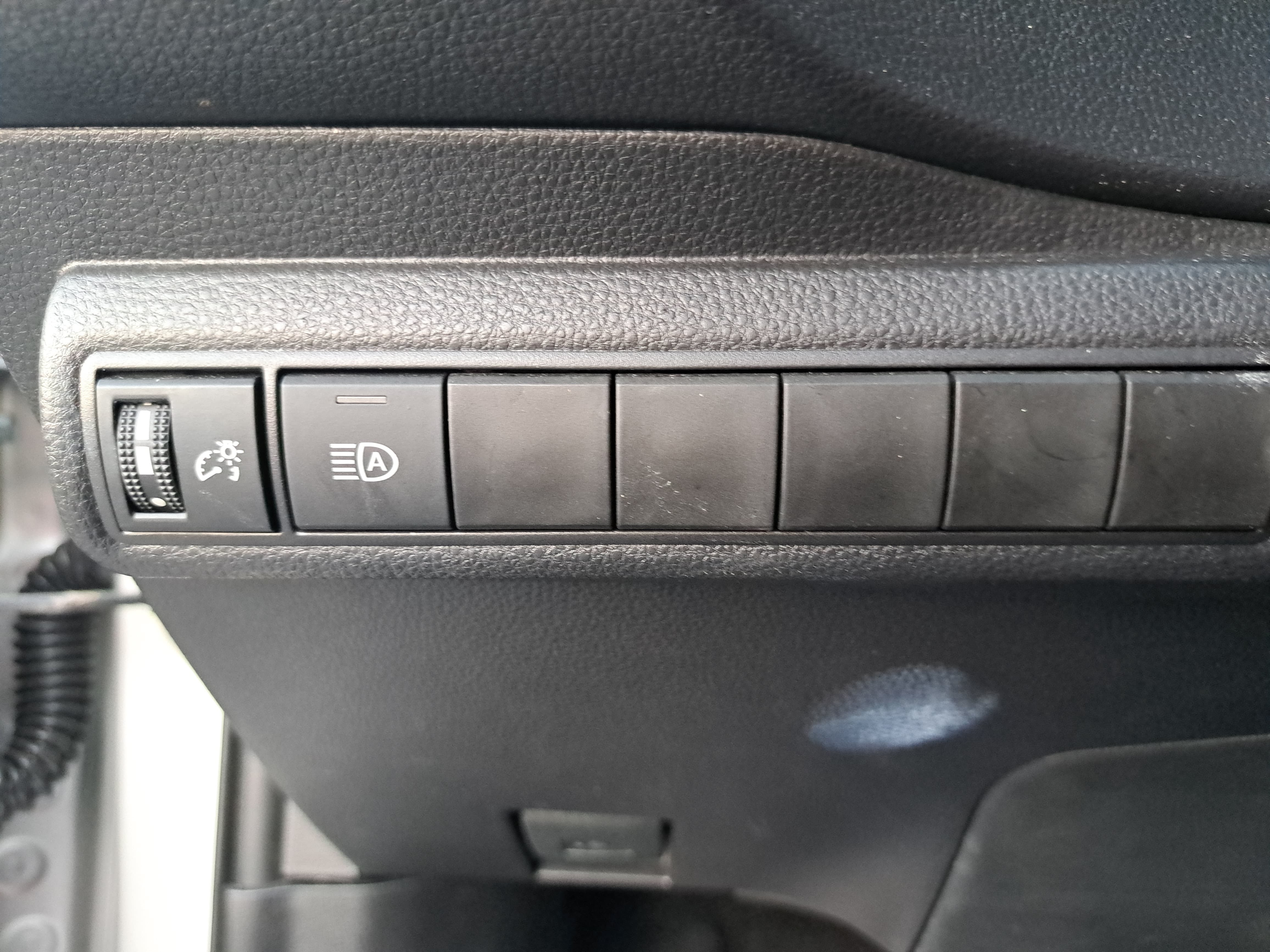 Used 2026 Toyota Corolla LE FWD image 23
