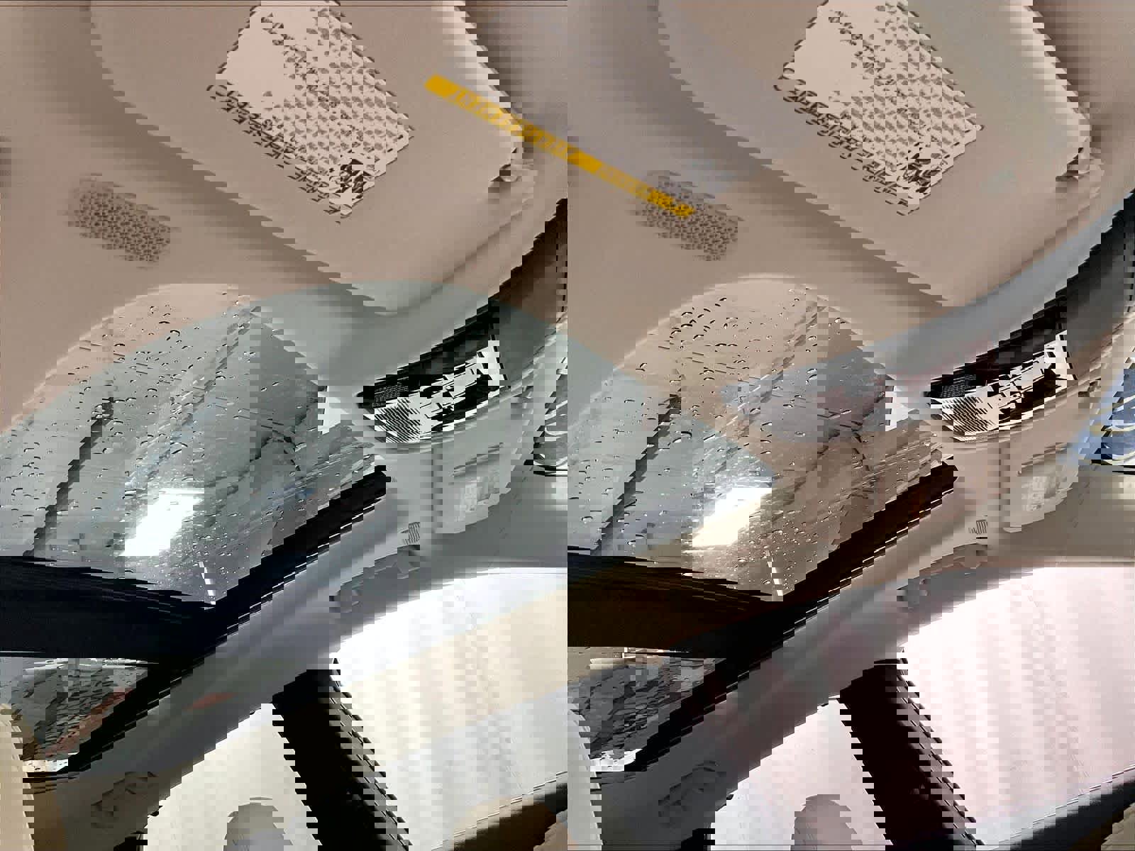 Used 2025 Lexus RX 450h Luxury w/ Convenience Package image 22