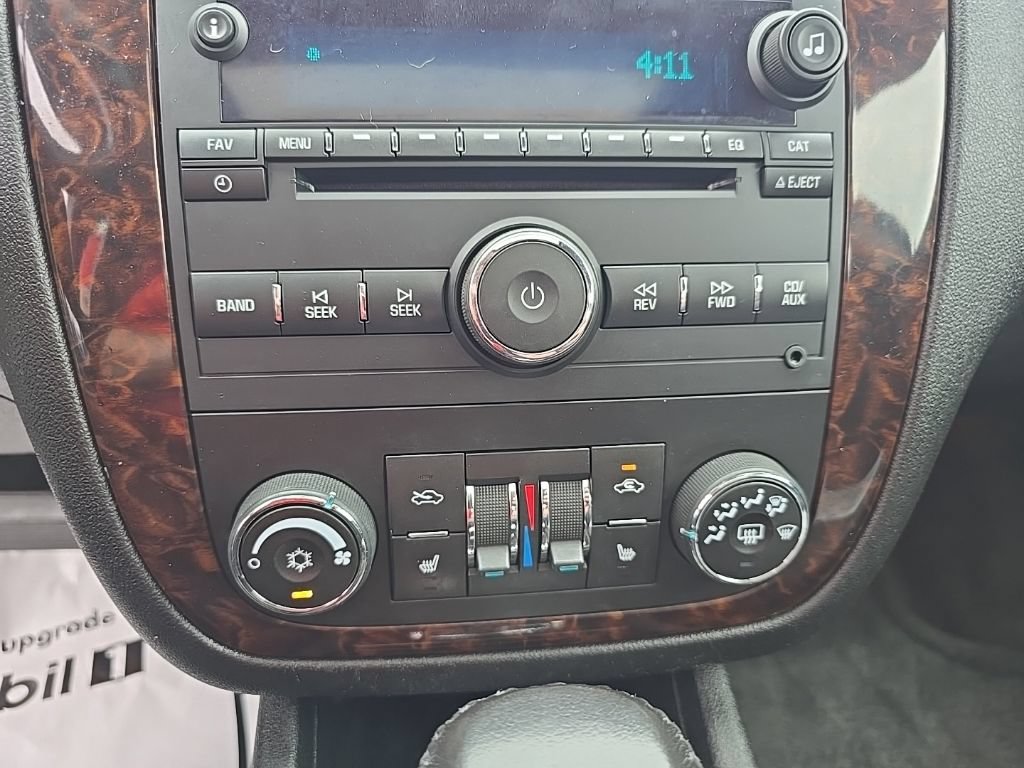 Used 2014 Chevrolet Impala LTZ FWD image 22