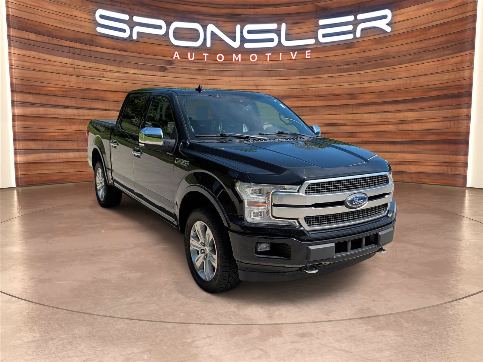 Used 2019 Ford F150 Platinum w/ Equipment Group 701A Luxury AWD/4WD image 9