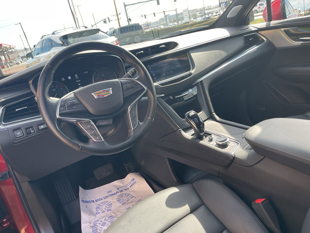 Used 2023 Cadillac XT5 Premium Luxury w/ Technology Package image 31