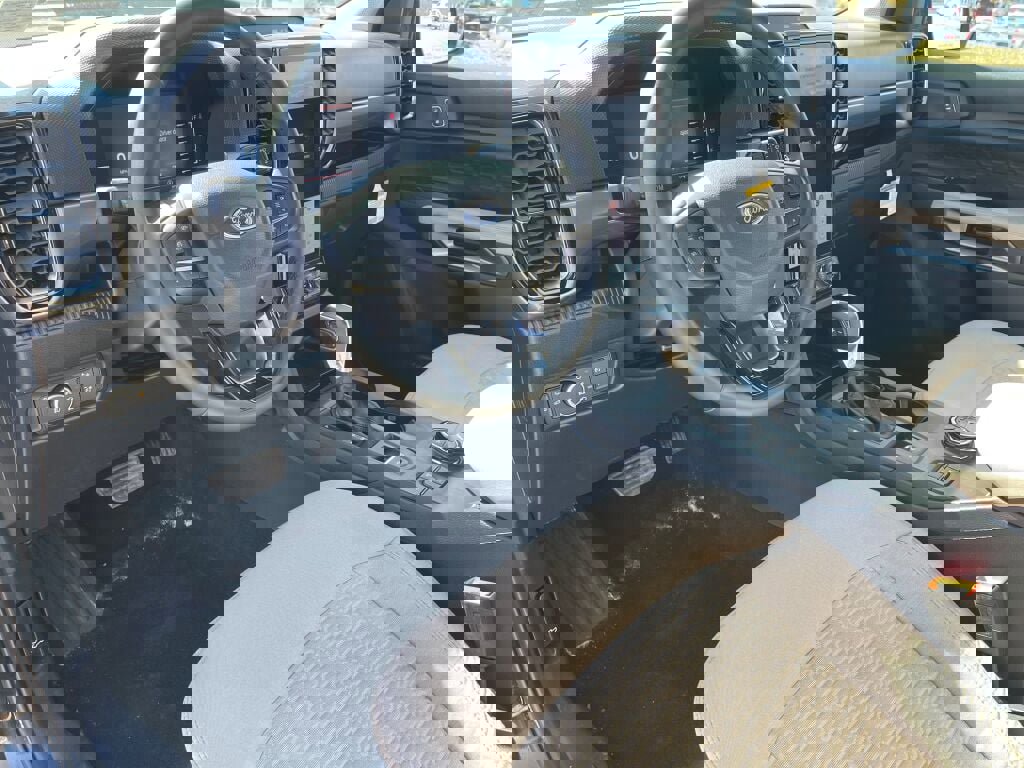 New 2025 Ford Ranger XLT w/ Equipment Group 301A High image 6