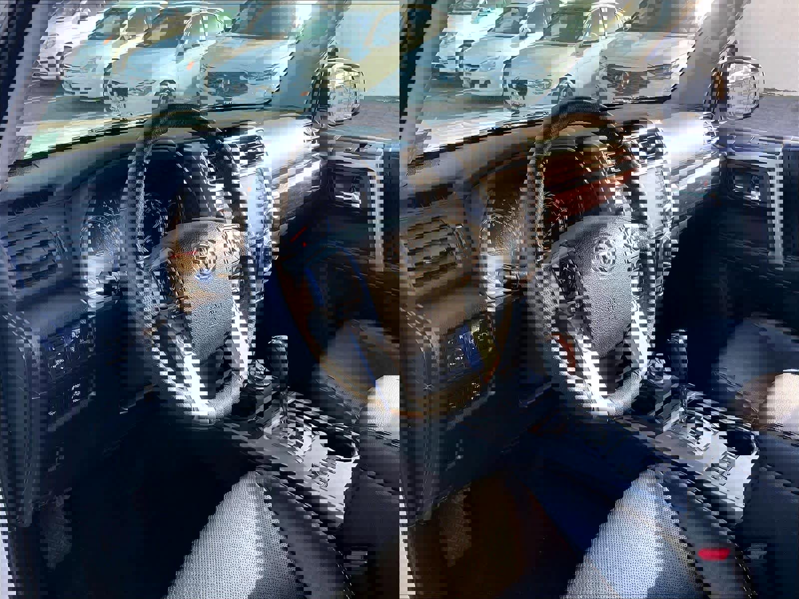 Used 2020 Toyota 4Runner Limited image 15