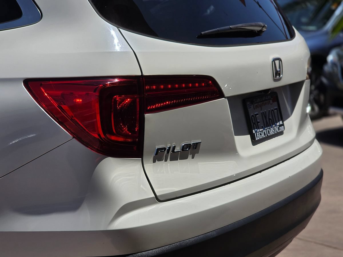Used 2018 Honda Pilot LX image 10