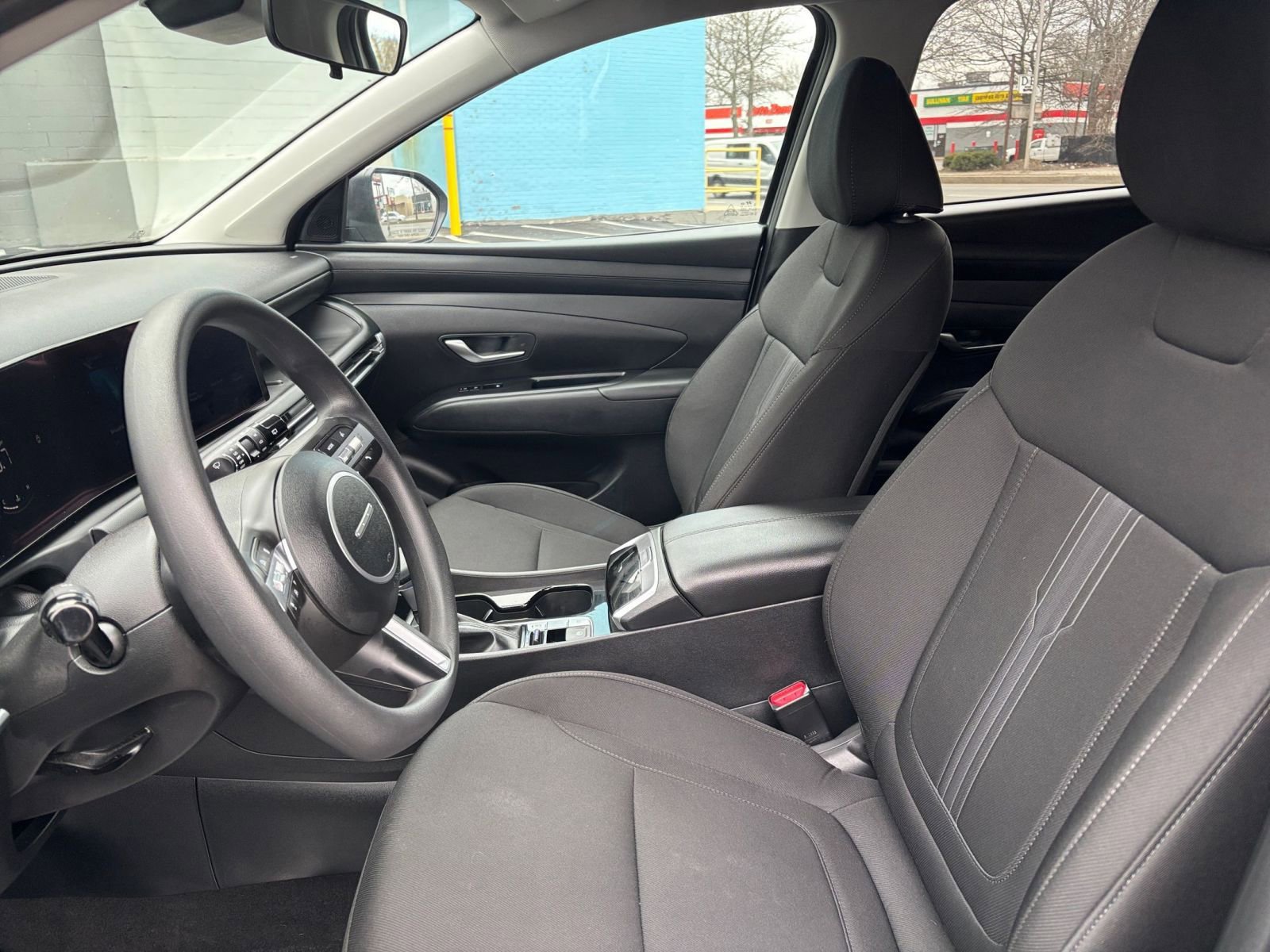 Used 2025 Hyundai Tucson SEL FWD image 27