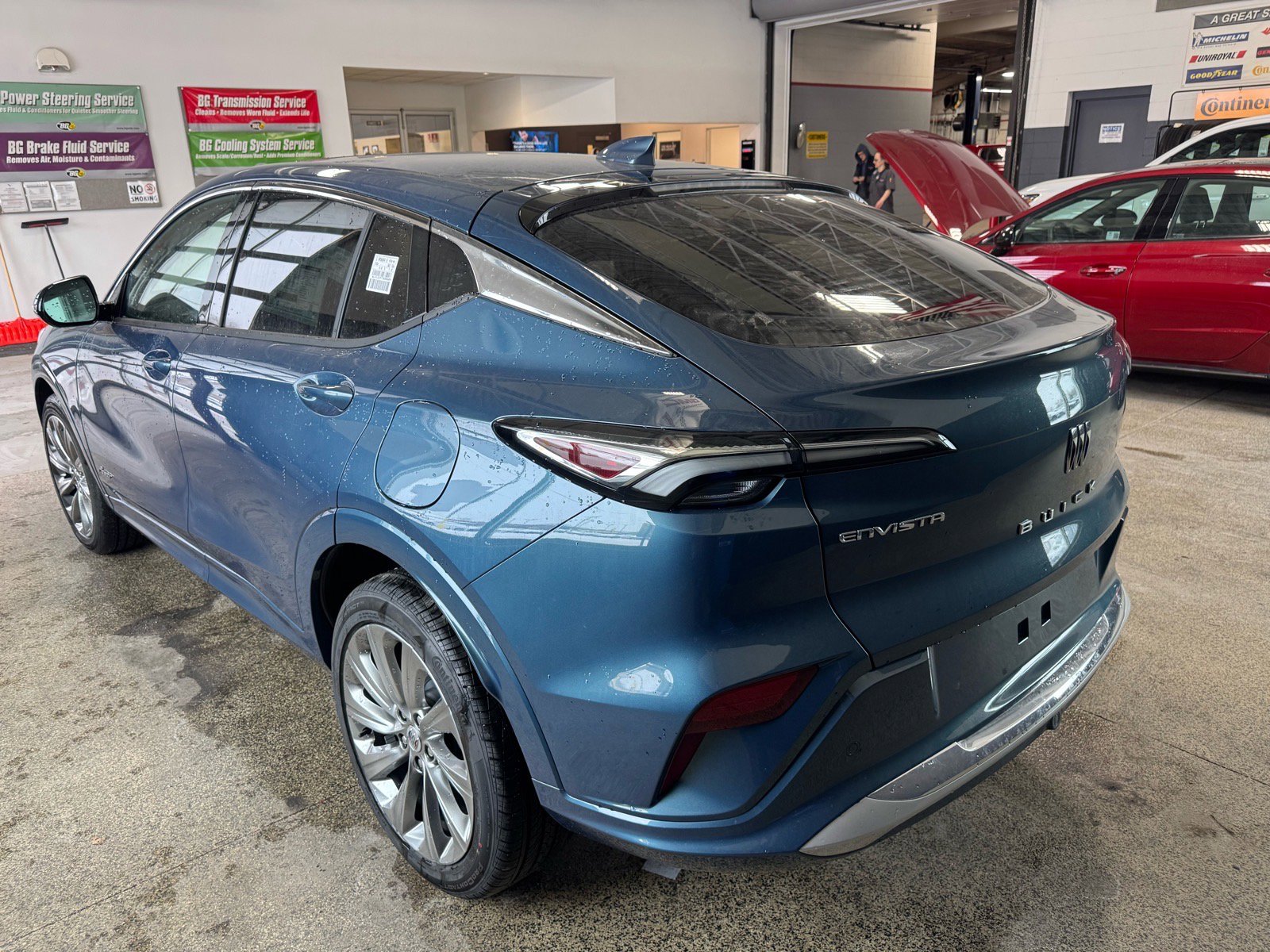 New 2026 Buick Envista Avenir image 7