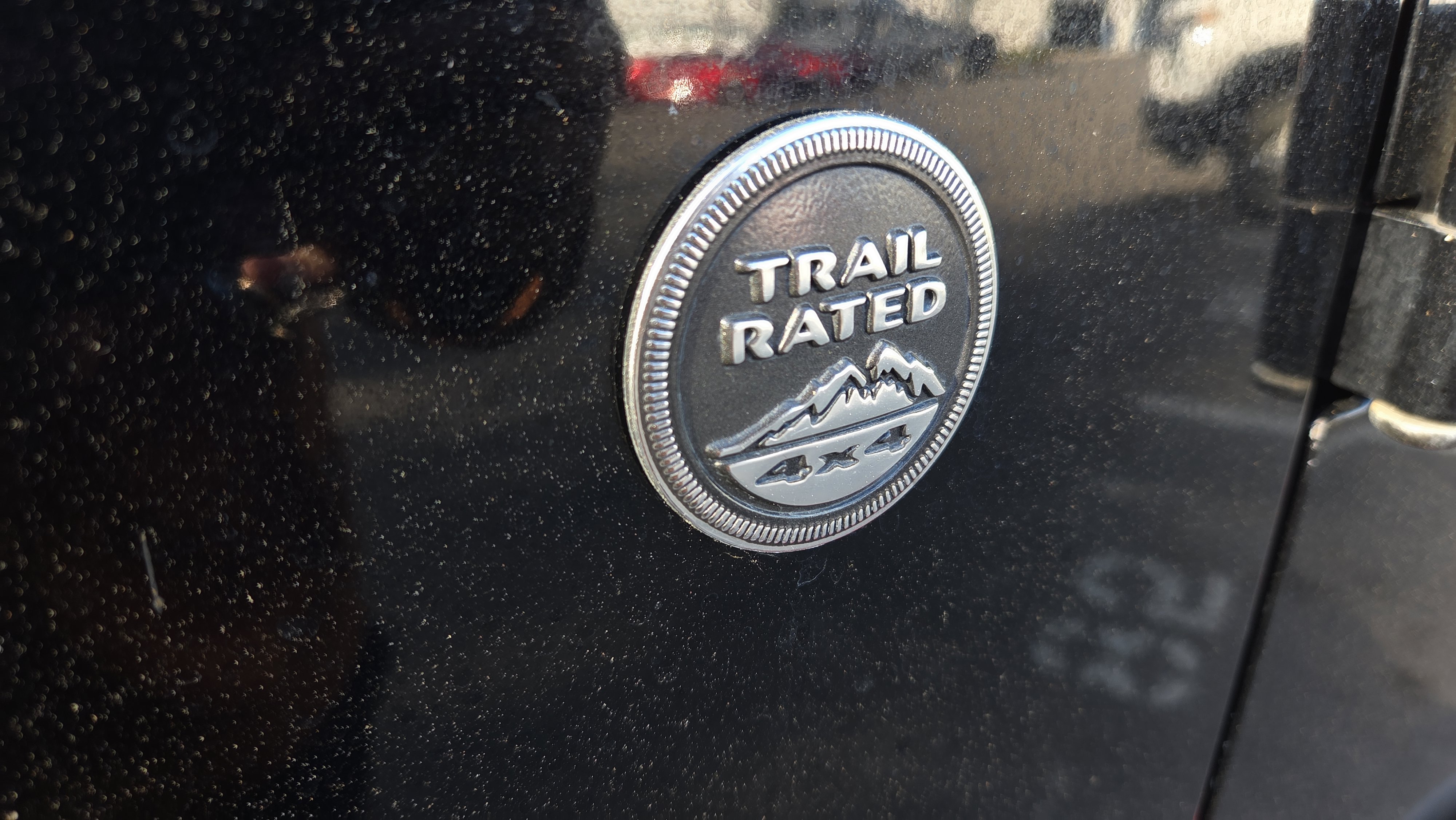 Used 2008 Jeep Wrangler Unlimited Sahara w/ Dual Top Group image 28