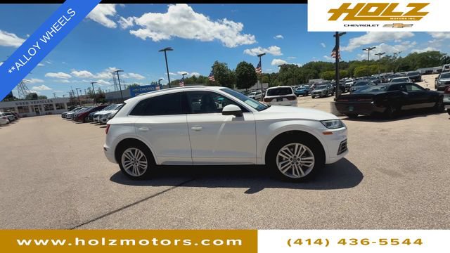 Used 2018 Audi Q5 2.0T Premium Plus w/ Premium Plus Package AWD/4WD image 10