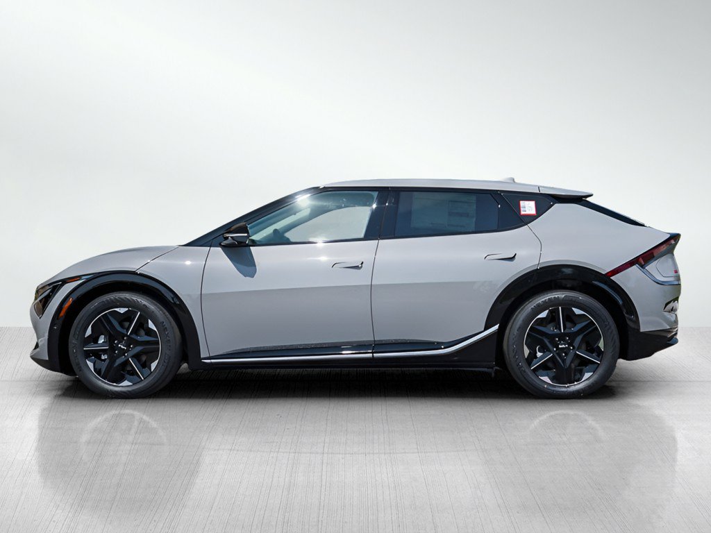New 2026 Kia EV6 Wind AWD/4WD image 4