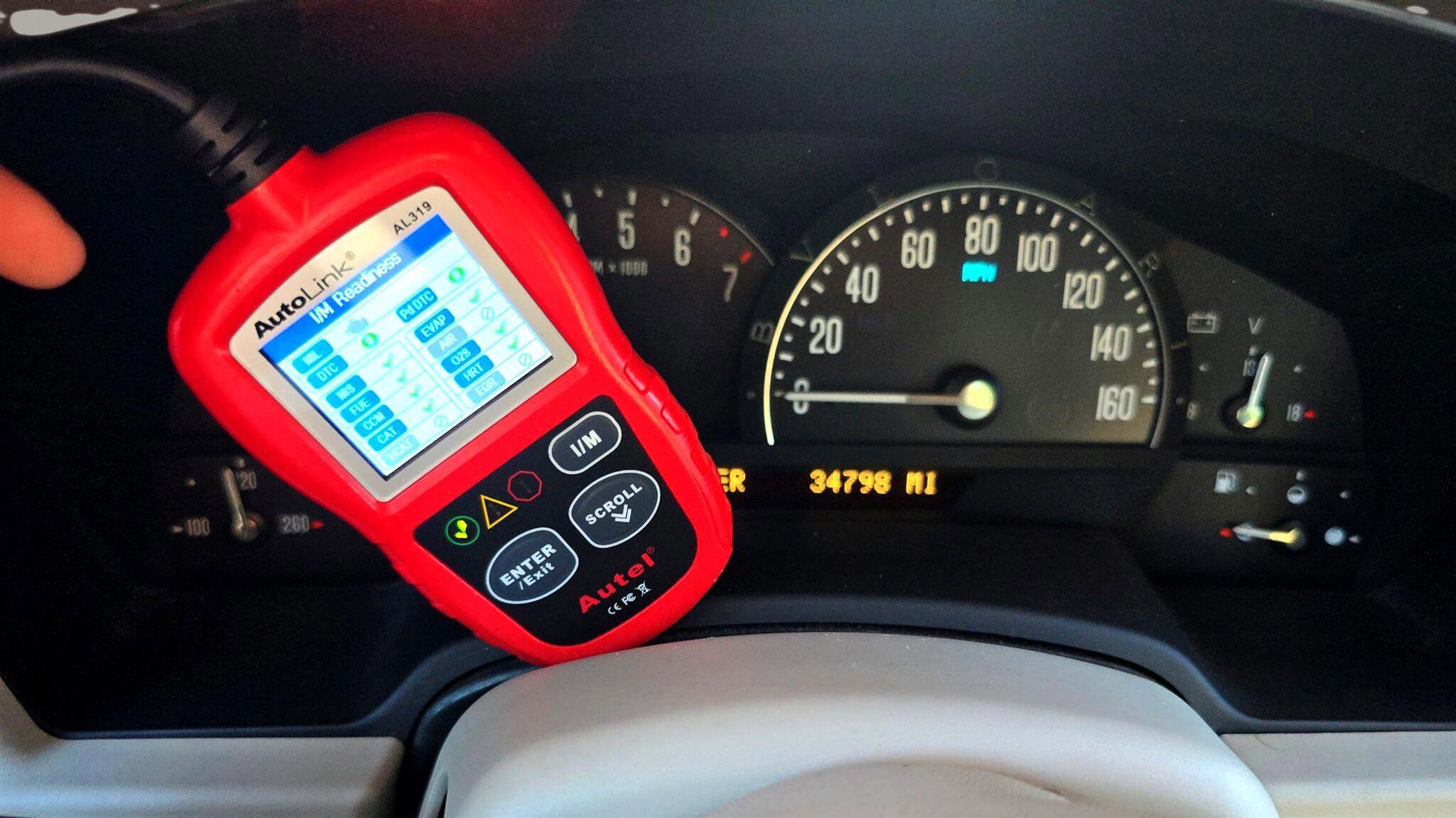 Used 2004 Cadillac XLR image 43