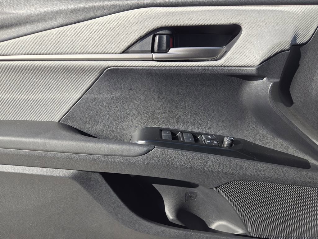 Used 2026 Toyota Camry SE w/ Multimedia Upgrade Package FWD image 25