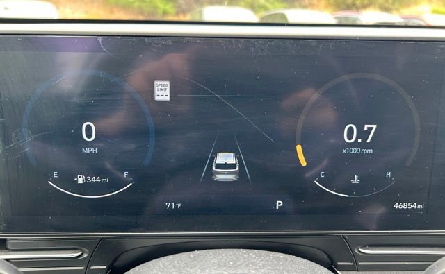 Used 2024 Hyundai Kona Limited AWD/4WD image 20