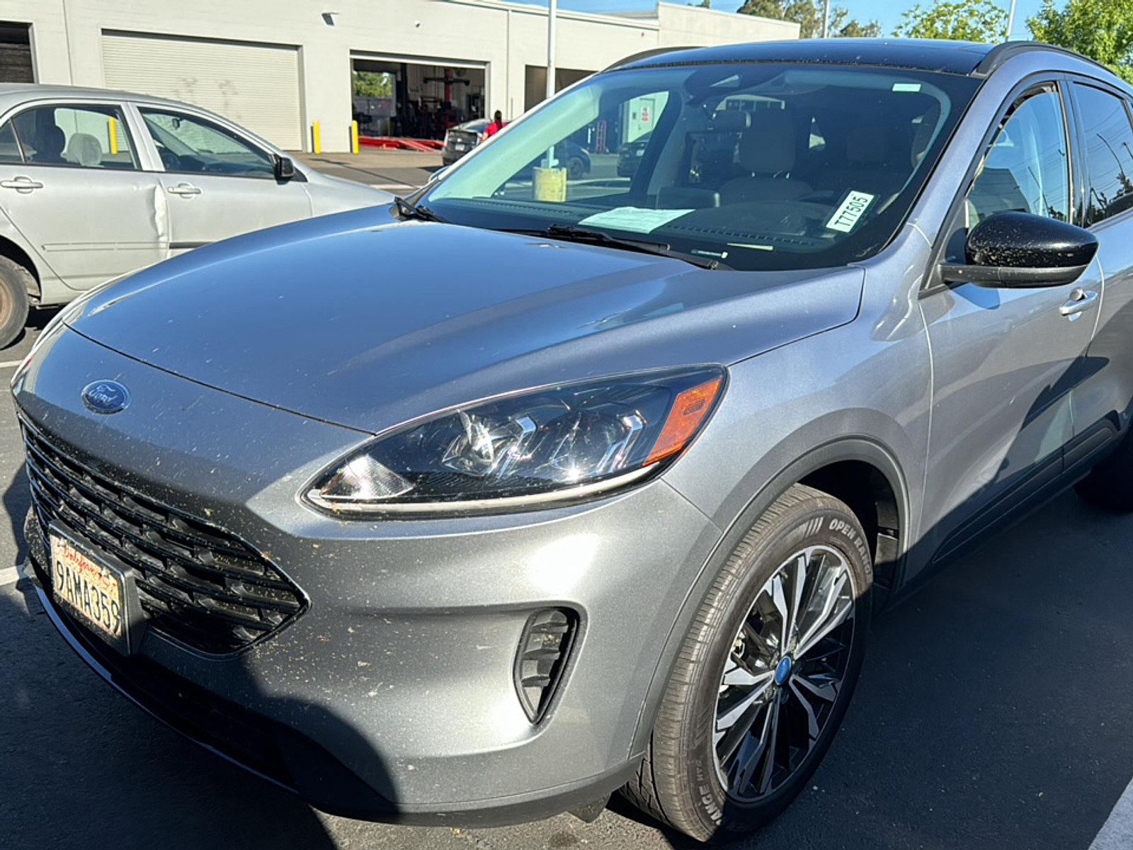 Used 2022 Ford Escape SE w/ SE Sport Appearance Package