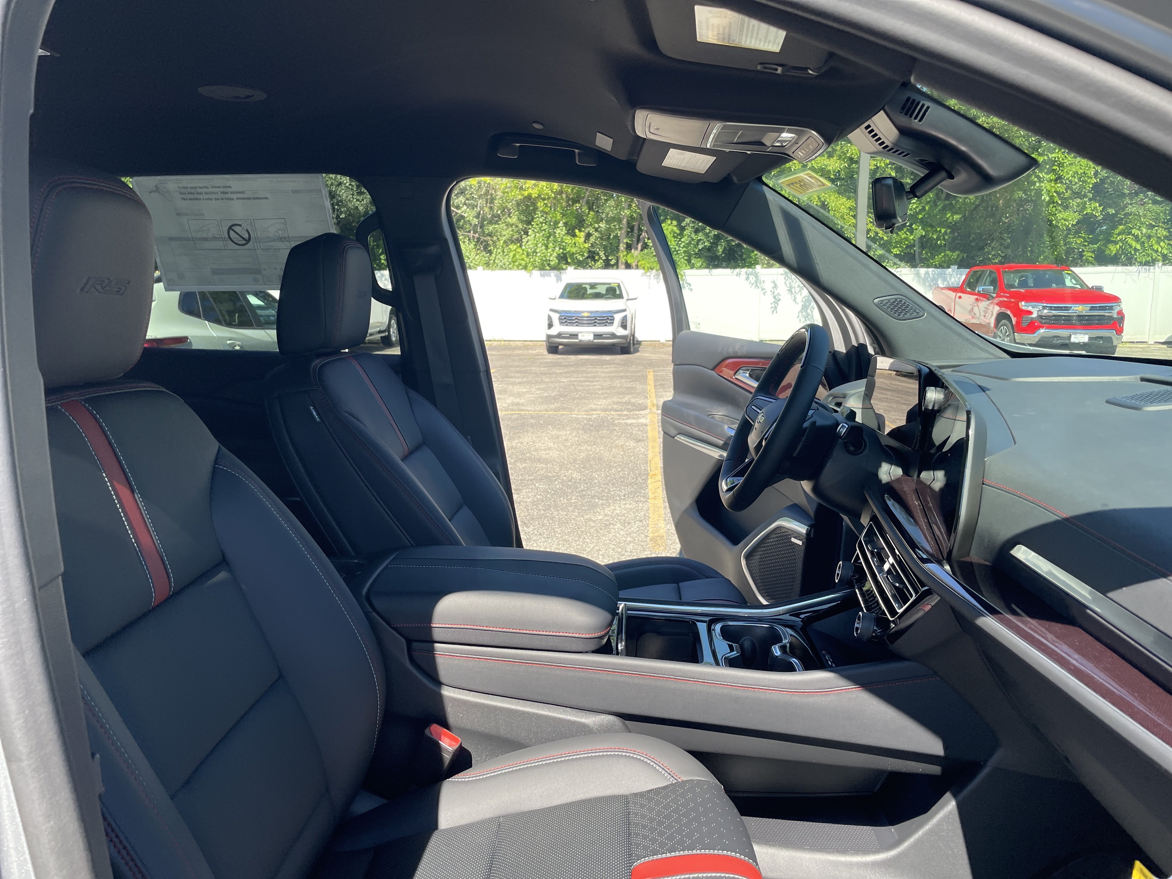 New 2026 Chevrolet Traverse RS FWD image 31