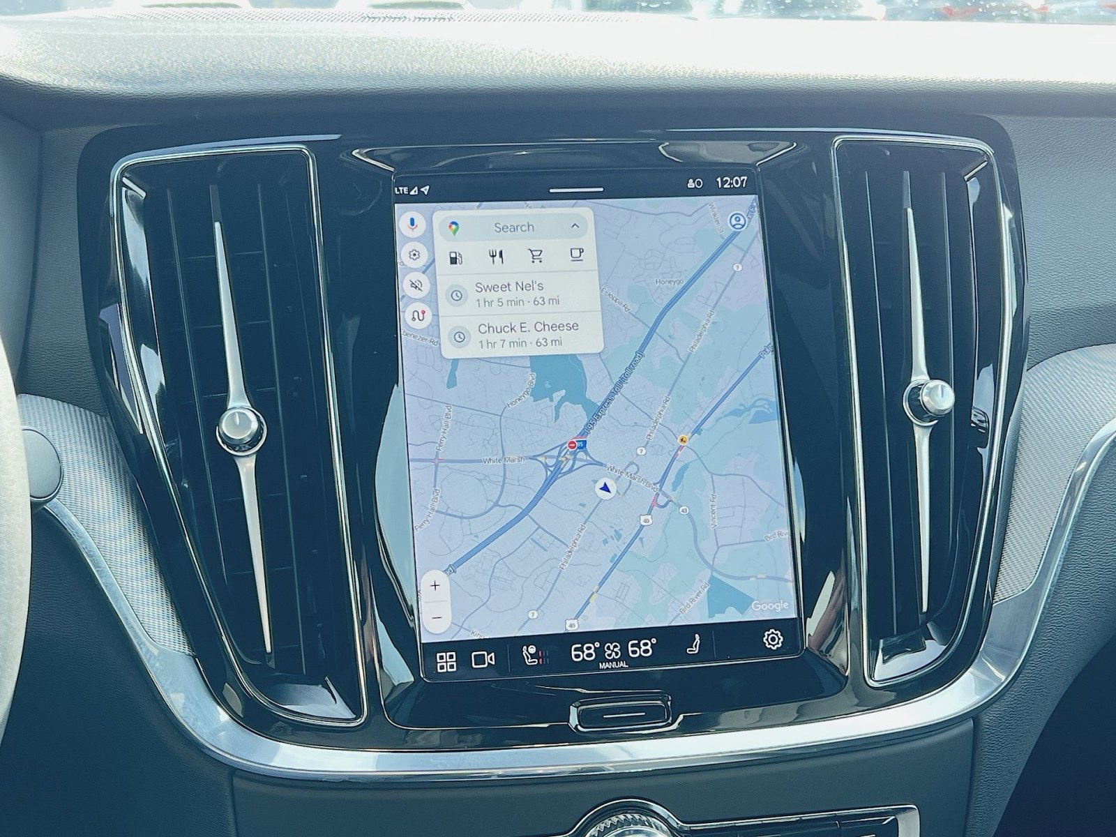 Used 2024 Volvo S60 B5 Plus w/ Climate Package image 20