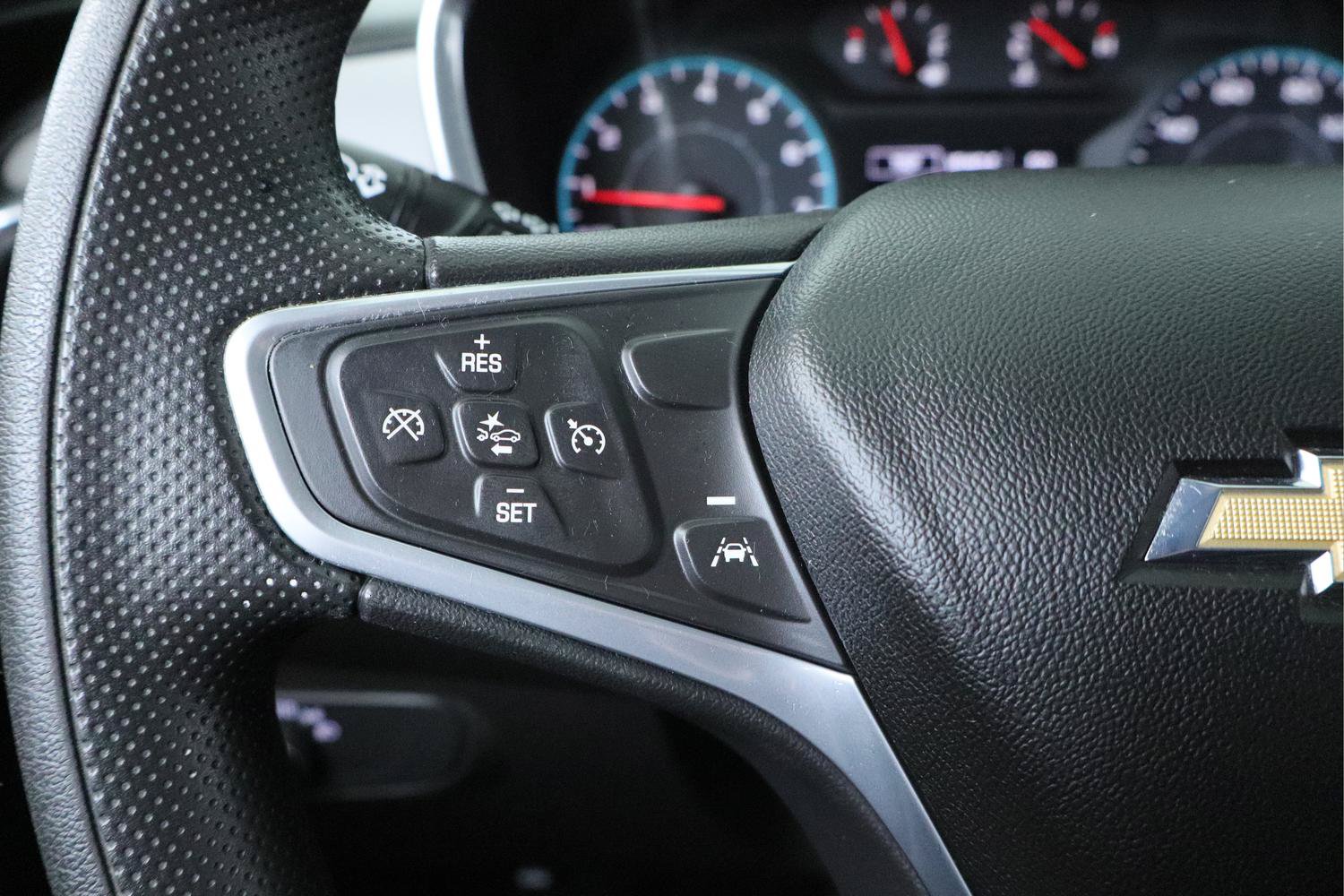 Certified 2022 Chevrolet Equinox LS AWD/4WD image 18