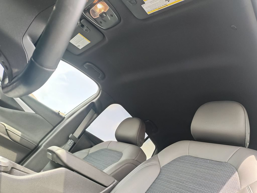 Used 2024 Buick Envista Preferred FWD image 23